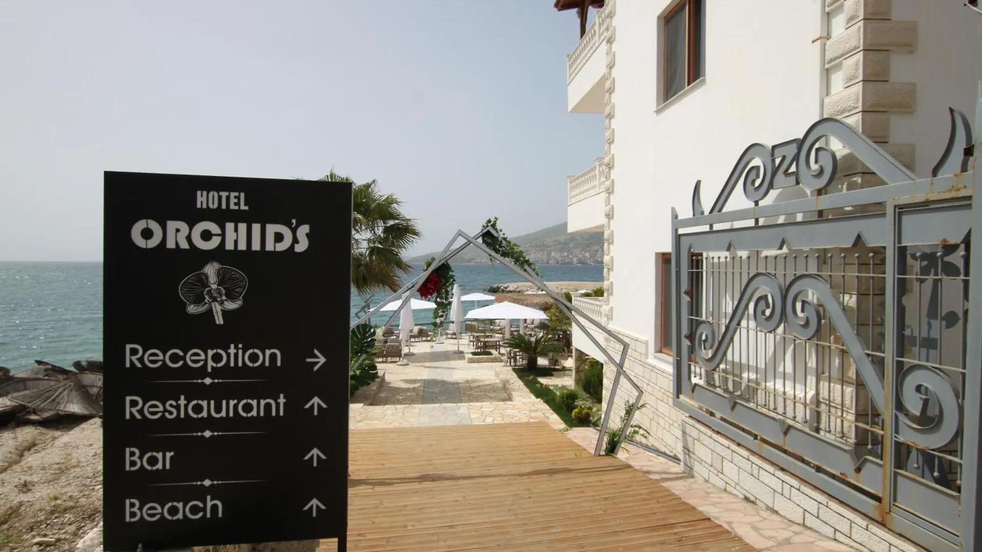Orchids Hotel Sarande 3*,