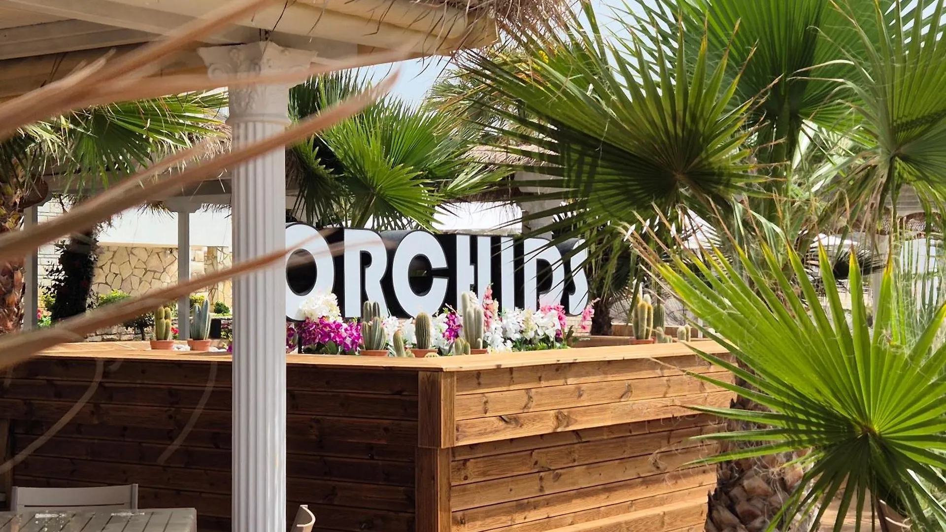 Orchids Hotel Saranda
