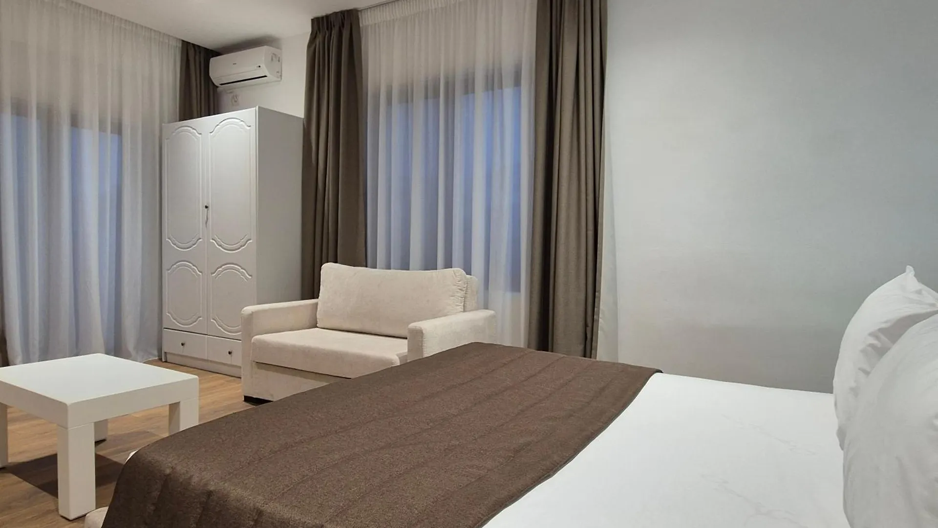 Orchids Hotel Sarandë Albania