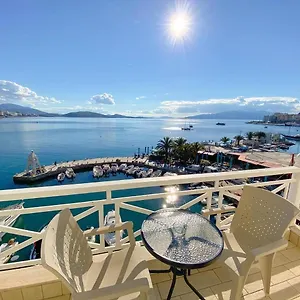 Sun N Blue Hotel