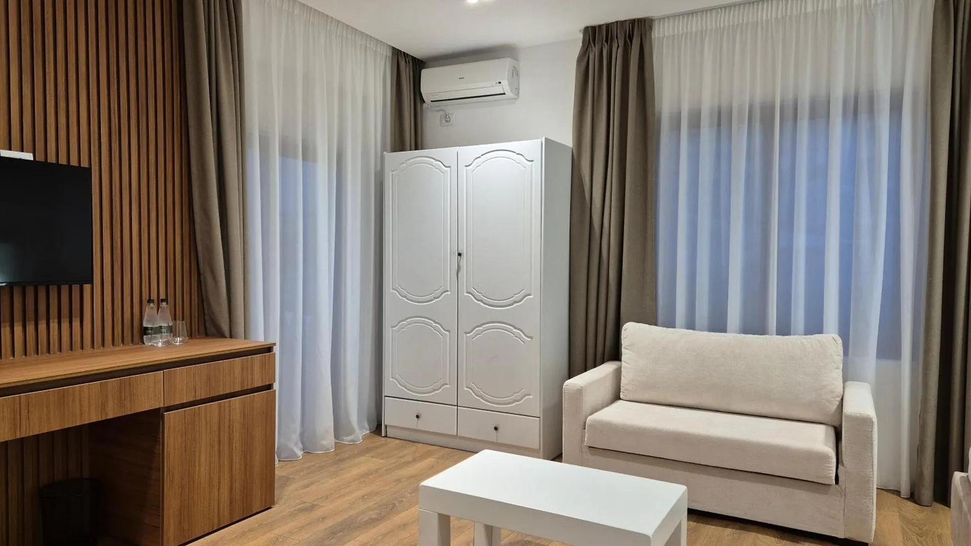Hotel 1 Sarandë Albanië